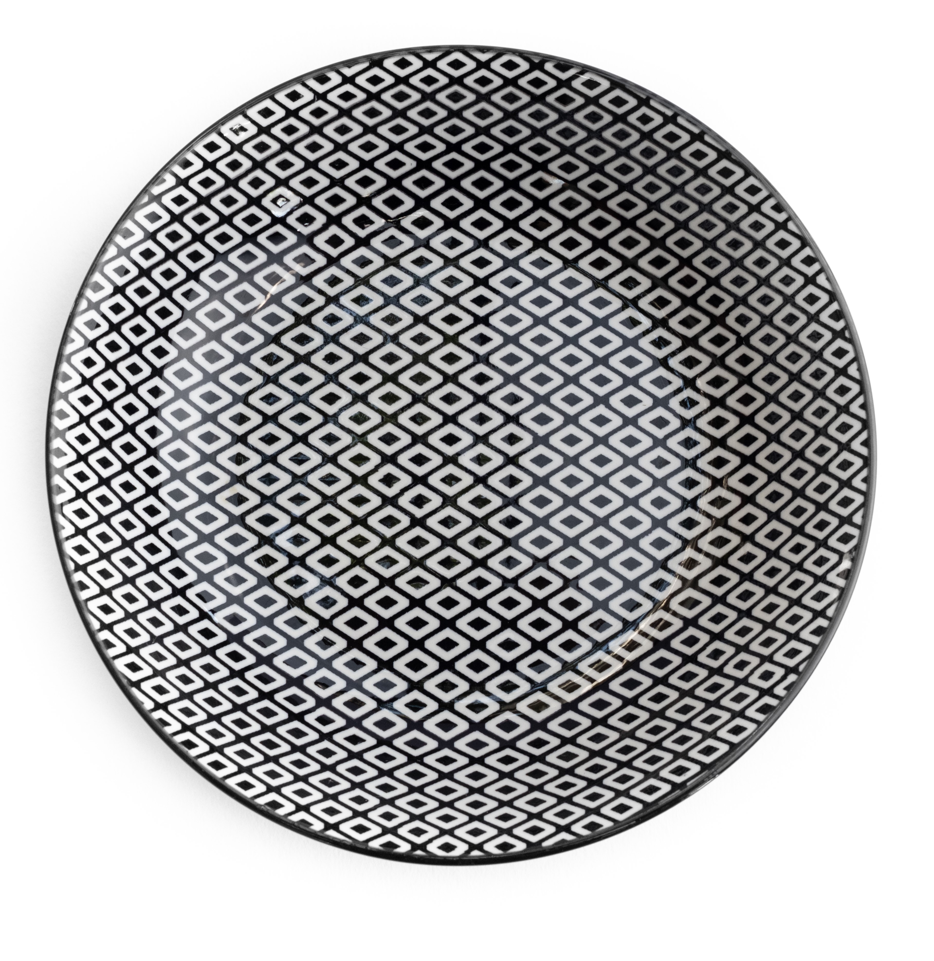 Argyle Coupe Plate (Black) Argyle Coupe Plate (Black)